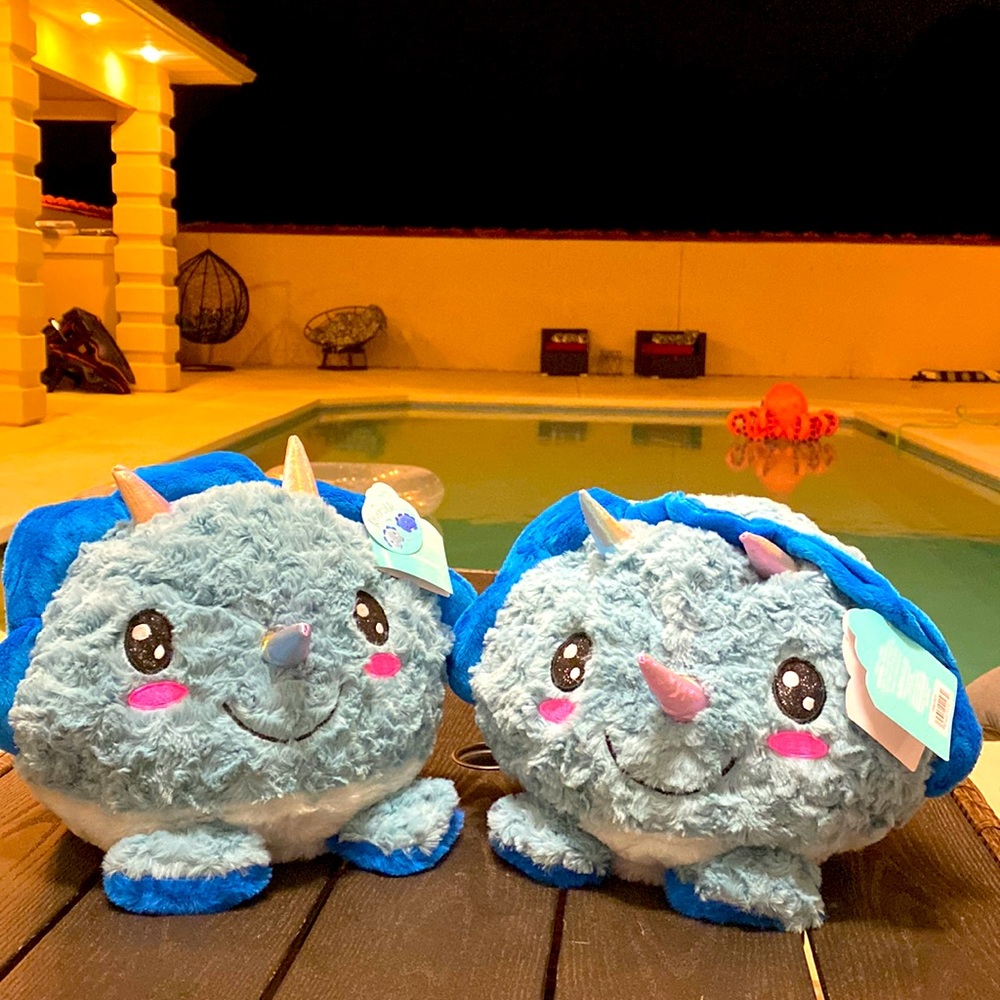 Reversable Hug me plush